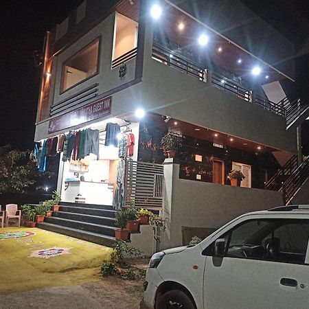 Mamatha Guest Inn Hampi Exterior foto